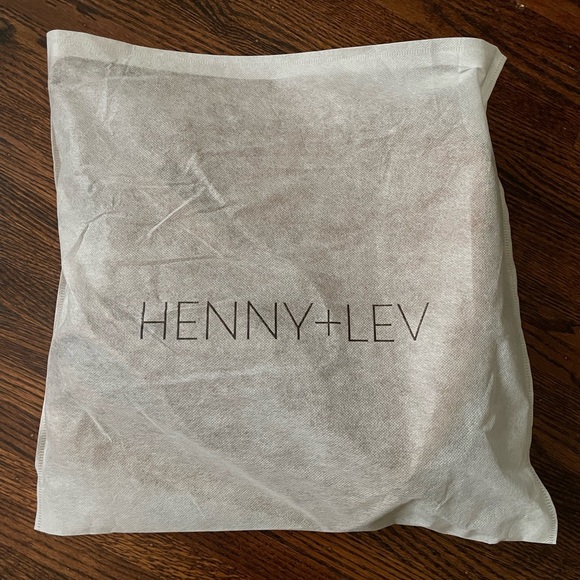 ❤️ HOST PICK ❤️ NWT Henny + Lev tote - Picture 6 of 8